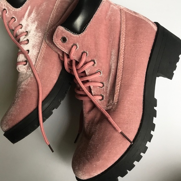 Shoes - PINK VELVET booties 💕